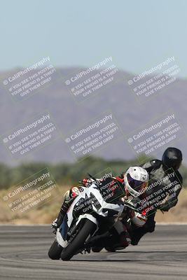 media/Oct-13-2025-Moto Forza (Mon) [[a66d839500]]/4-C Group/Session 3 (Turn 16)/